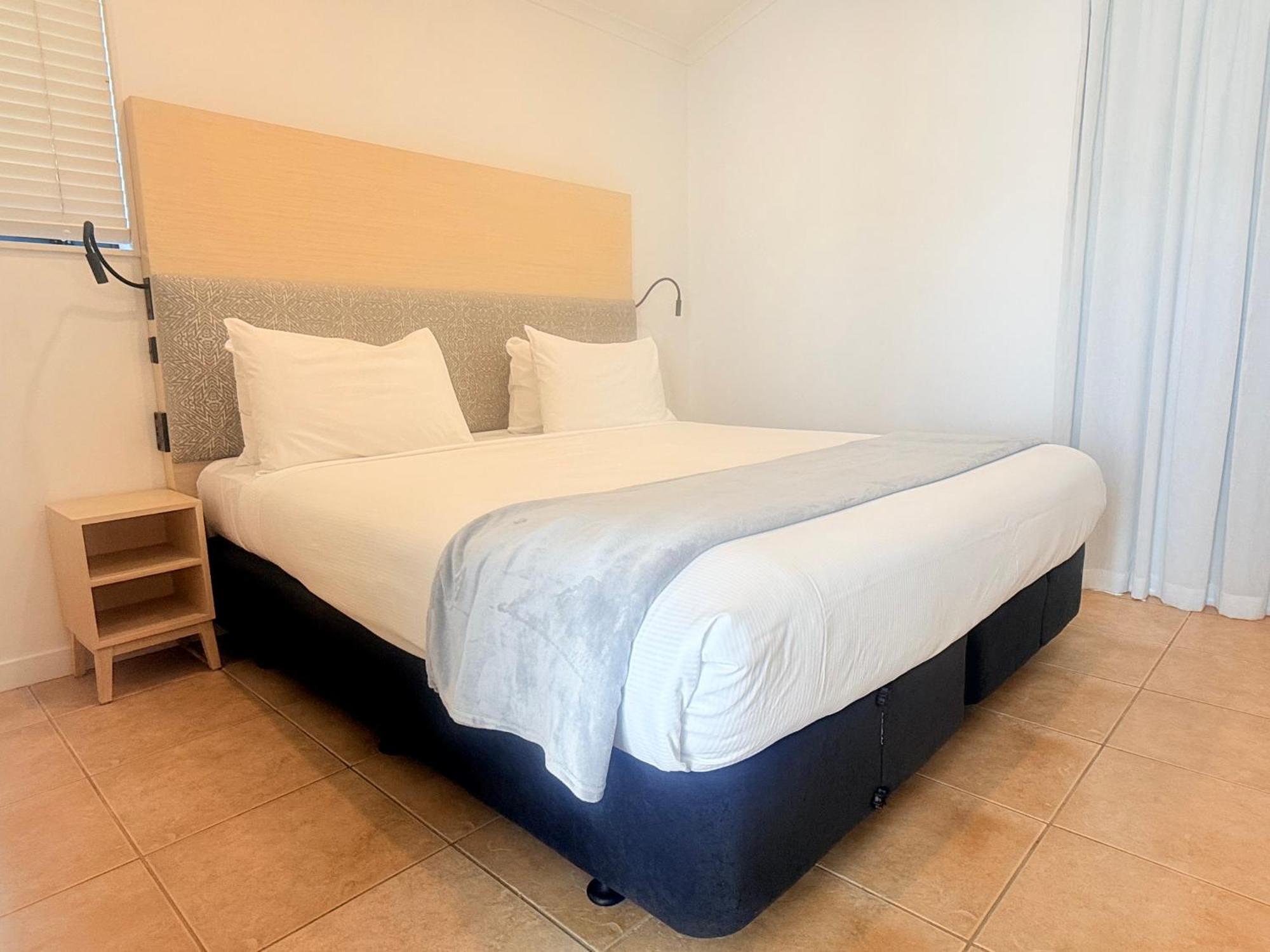 Waiheke Island Resort Conference & Accomodation Centre Ostend Экстерьер фото